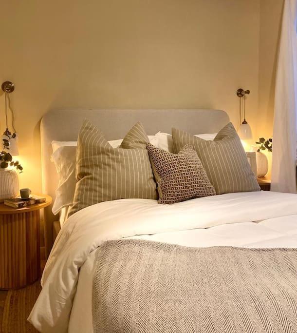 Cosy Away From Home. Apartment *